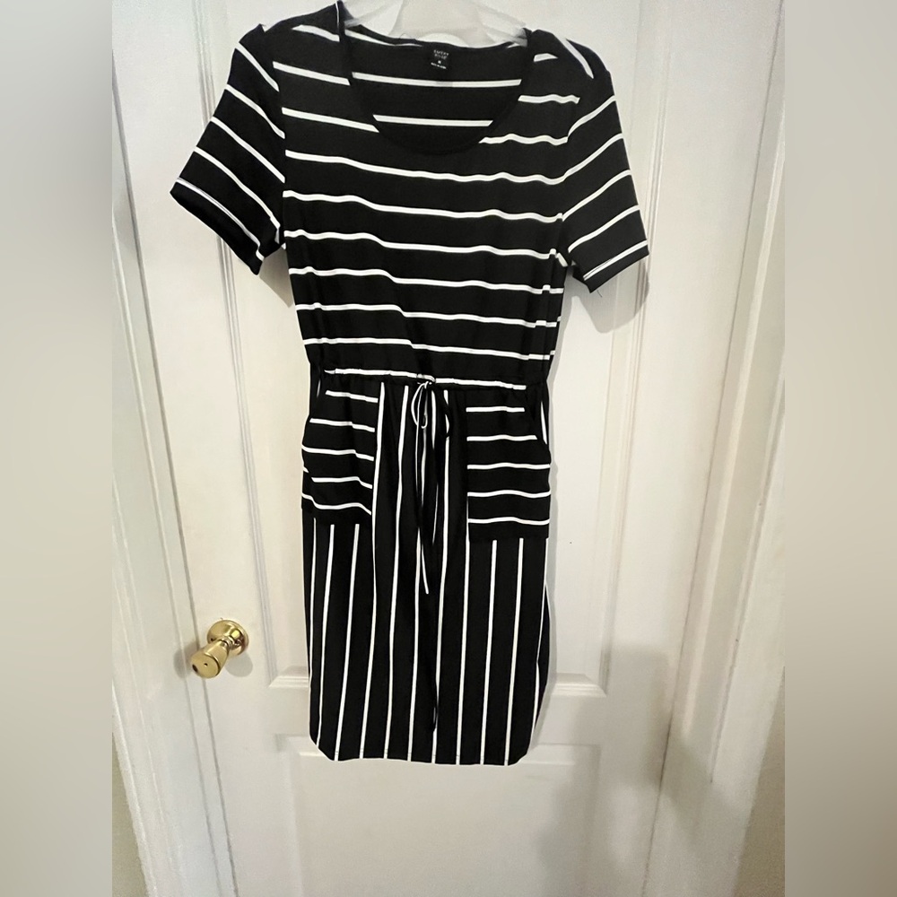 Elegant Black and White Striped Midi Dress